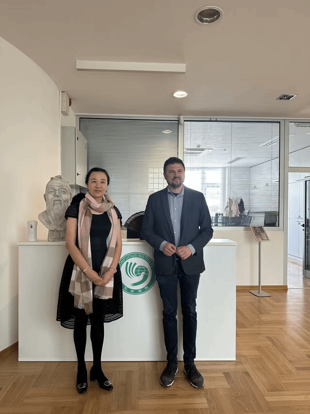 图片22.png 图片22.png